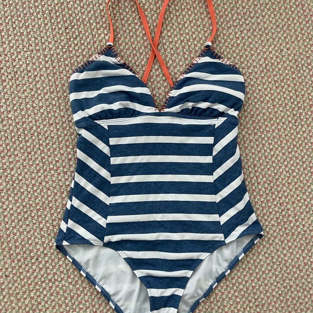 Women’s one piece swimsuit
